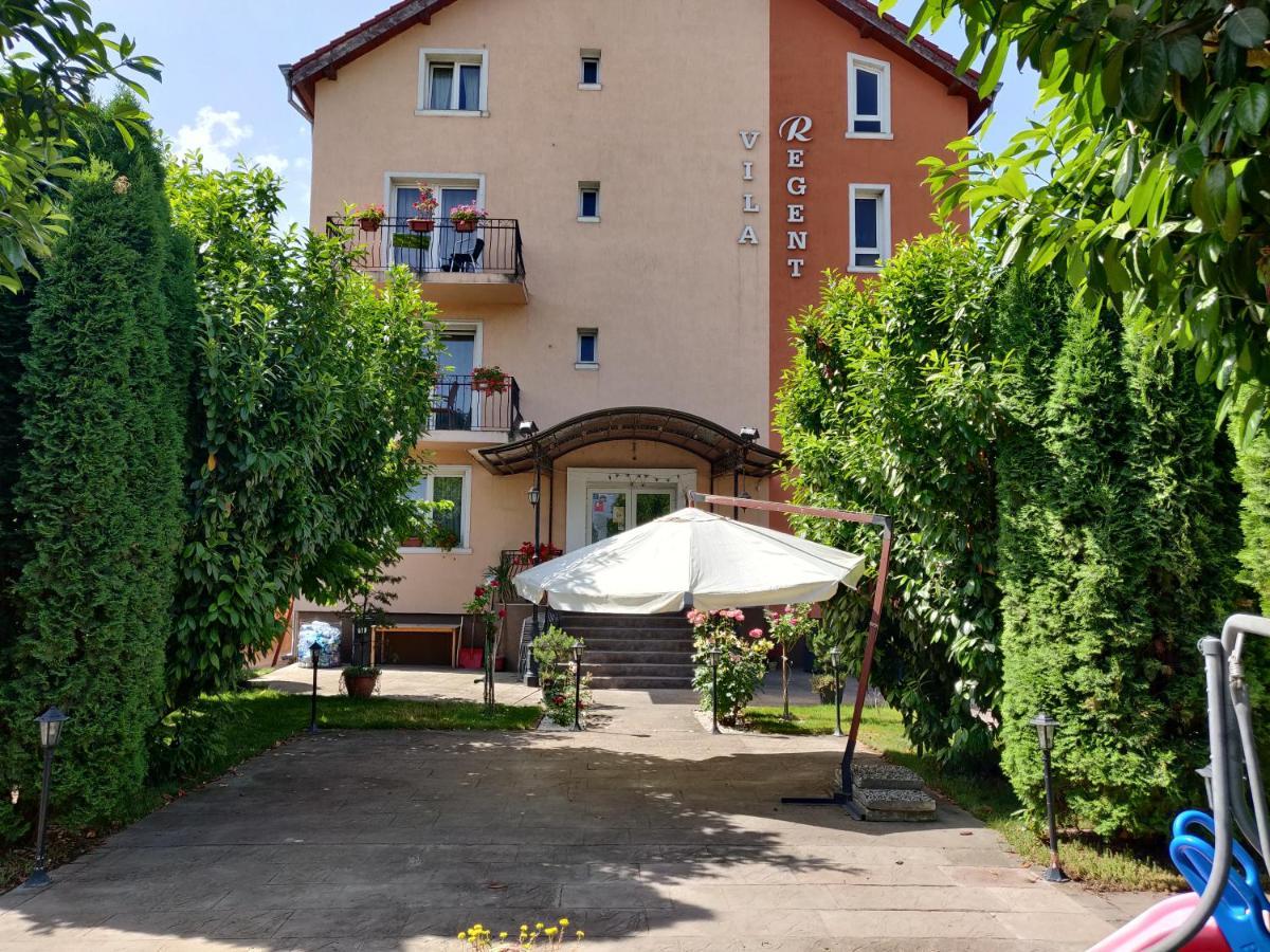 Pension Regent Green Leaf Oradea Exterior photo